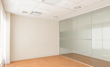 Local en  Alquiler. Retiro