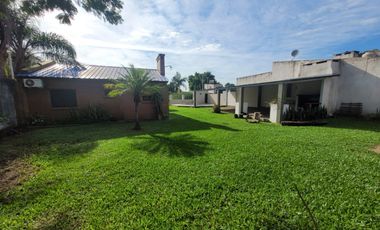 Complejo de Cabañas en Paso De La Patria