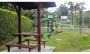 SE VENDE APARTAMENTO CERCA A UNICENTRO PEREIRA