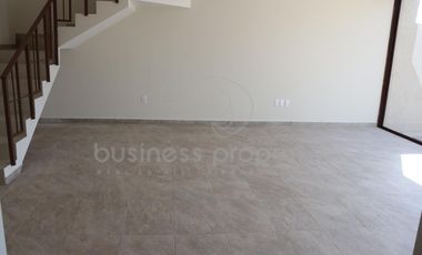 A estrenar casa en Calacoaya, Atizapán