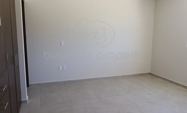 A estrenar casa en Calacoaya, Atizapán