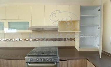 A estrenar casa en Calacoaya, Atizapán