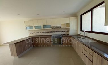 A estrenar casa en Calacoaya, Atizapán