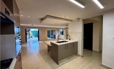CASA EN VENTA WOODLANDS PANAM PACFICO