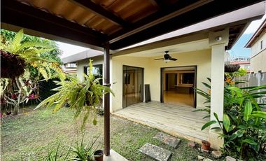 CASA EN VENTA WOODLANDS PANAM PACFICO