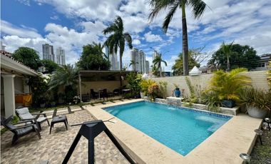 Venta de Casa en PH Costa Bella, Costa del Este