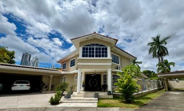 Venta de Casa en PH Costa Bella, Costa del Este