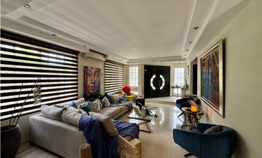 Venta de Casa en PH Costa Bella, Costa del Este