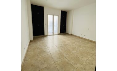 Alquilo apartamento en Panama Pacifico, 2 recamaras, Tucán Country.