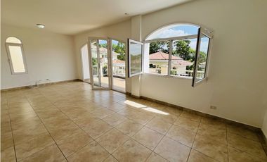 Alquilo apartamento en Panama Pacifico, 2 recamaras, Tucán Country.