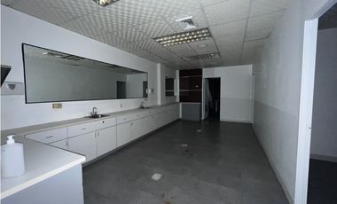 Venta, Local Comercial, Plaza Comercial, $220,000 El dorado, Neg