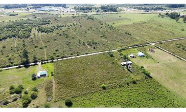 Vendo Lote con Casa en Col. San Jose, Colón, Entre Ríos.