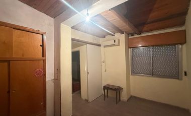 VENTA PH 3 AMBIENTES COCHERA Y PATIO LANUS