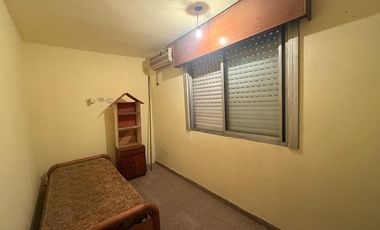 VENTA PH 3 AMBIENTES COCHERA Y PATIO LANUS