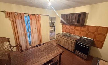 VENTA PH 3 AMBIENTES COCHERA Y PATIO LANUS