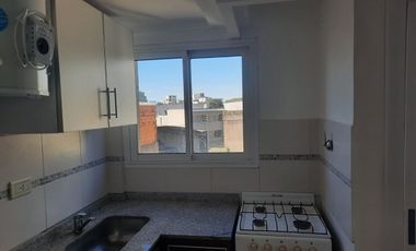 Departamento 1 amb alquiler El Palomar balcón