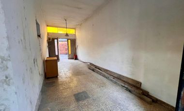 VENTA  CASA EN EZEIZA 3 AMB APTA CREDITO