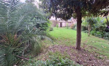 CASA VENTA 3 AMBIENTES CON COCHERA BURZACO