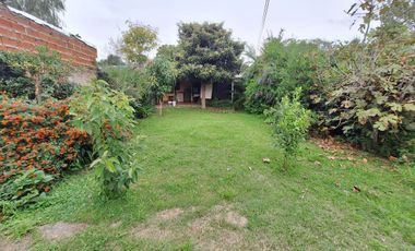 CASA VENTA 3 AMBIENTES CON COCHERA BURZACO