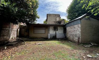 CASA 4 AMBIENTES EN VENTA CLAYPOLE APTO CREDITO.