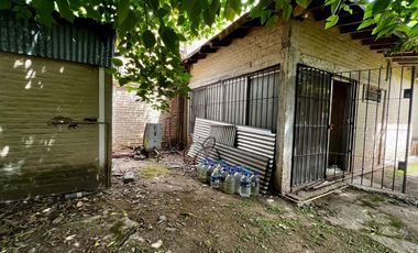 CASA 4 AMBIENTES EN VENTA CLAYPOLE APTO CREDITO.