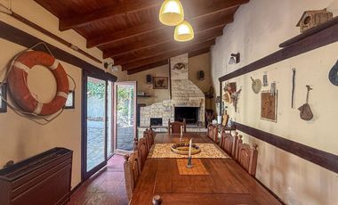 Venta casa 3 amb + departamento 2 amb Santa Clara