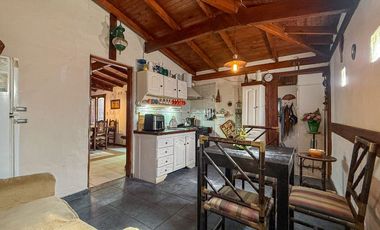 Venta casa 3 amb + departamento 2 amb Santa Clara