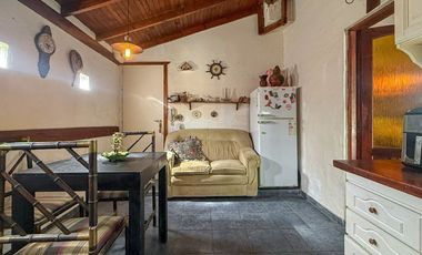 Venta casa 3 amb + departamento 2 amb Santa Clara