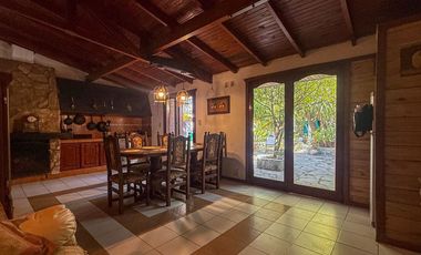 Venta casa 3 amb + departamento 2 amb Santa Clara