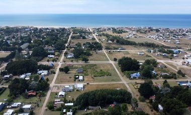 Venta Lote de 750 m2 en Mar del Sud amplio