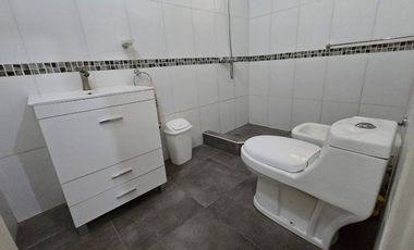 VENTA CASA QUINTA C/PILETA APTO CREDITO LAG LOBOS