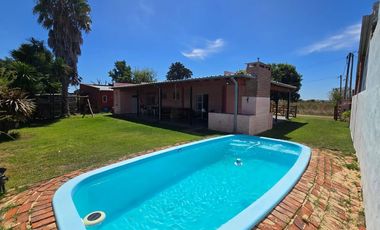 VENTA CASA QUINTA C/PILETA APTO CREDITO LAG LOBOS