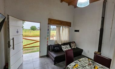 VENTA CASA QUINTA C/PILETA APTO CREDITO LAG LOBOS
