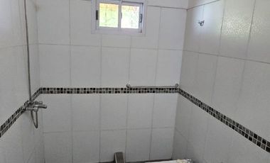 VENTA CASA QUINTA C/PILETA APTO CREDITO LAG LOBOS