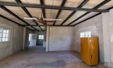 VENTA CASA A TERMINAR - BARRIO LAS TARDES ROLDAN.