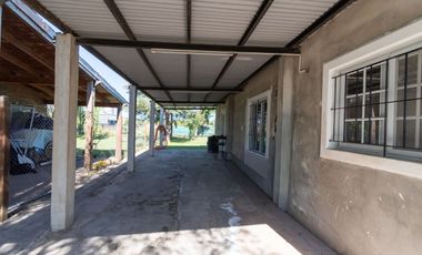 VENTA CASA A TERMINAR - BARRIO LAS TARDES ROLDAN.