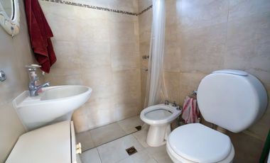 CASA QUINTA EN VENTA 3 DORMITORIOS  LA RIBERA
