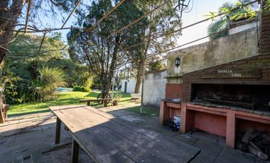 CASA QUINTA EN VENTA 3 DORMITORIOS  LA RIBERA