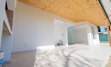 CASA DOS DORMITORIOS A ESTRENAR LA TATENGUITA