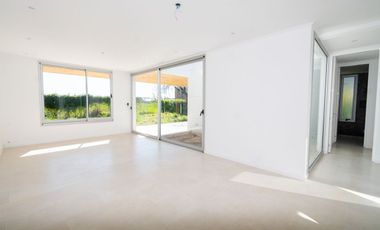 CASA DOS DORMITORIOS A ESTRENAR LA TATENGUITA