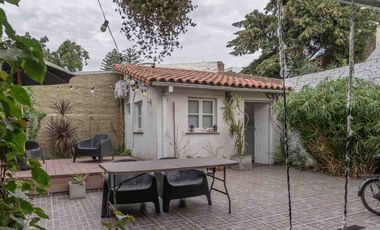 VENTA CASA 4 AMBIENTES C QUINCHO VILLA ADELINA