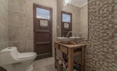 VENTA CASA 4 AMBIENTES C QUINCHO VILLA ADELINA