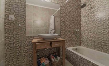 VENTA CASA 4 AMBIENTES C QUINCHO VILLA ADELINA