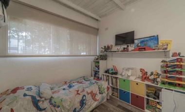 VENTA CASA 4 AMBIENTES C QUINCHO VILLA ADELINA