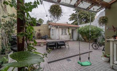 VENTA CASA 4 AMBIENTES C QUINCHO VILLA ADELINA