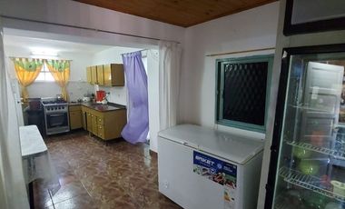 Venta casa 2 dormitorios cochera local comercial