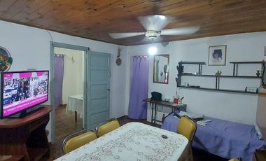 Venta casa 2 dormitorios cochera local comercial