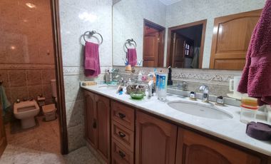 Venta Casa 4/5 dormitorios y piscina en Guadalupe
