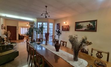 Venta Casa 4/5 dormitorios y piscina en Guadalupe