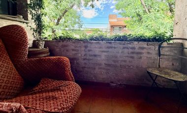 VENTA CASA 7 AMB CON COCH  LOTE PROP VILLA ADELINA
